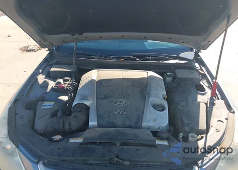 2011 Hyundai Genesis 3.8 z USA, uszkodzony, nr VIN KMHGC4DE1BU132825